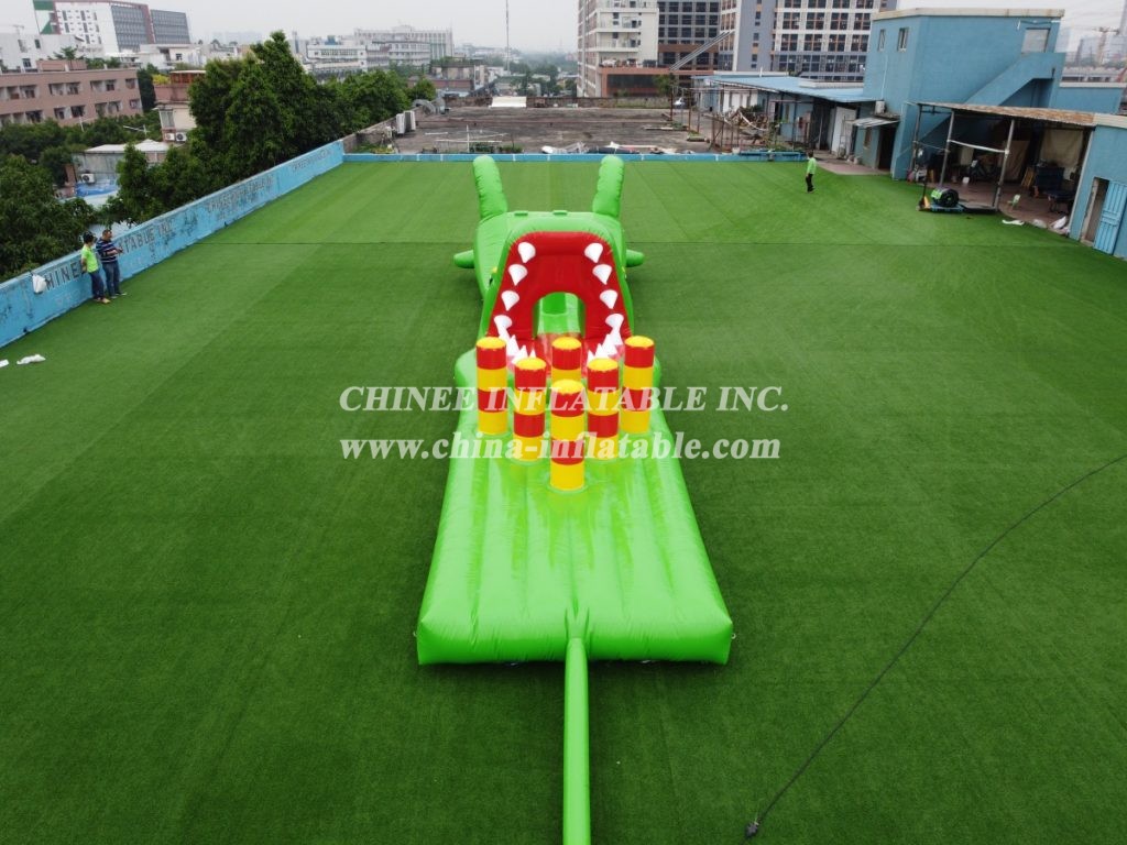 T10-109 Crocodile Theme Inflatable Obstacle Course Inflatable Water Sport Game For Kids Party Events